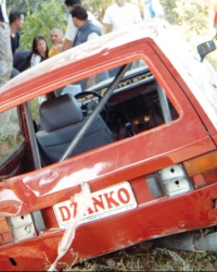 Žena  poginula  štiteći  sedmogodišnju devojčicu  u publici