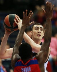 Nikola Milutinov