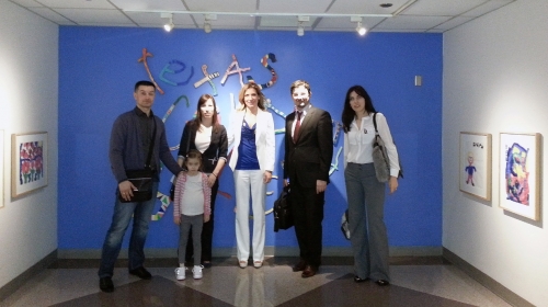 Porodica Ognjanović sa lekarima u Hjustonu