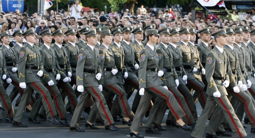 Spremni za nove zadatke - Srpski oficiri
