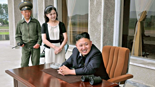 Da li je Kim naredio  i ubistvo supruge?:  Kim Džong Un i Ri Sol Džu