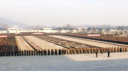 Vojnici su se u Pjongjangu zakleli  svojim životima na pokornost mladom vođi