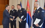 Stefanović sa policajcima herojima