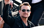 „Oh, jadni, stari, slepi Bono“, našalio se na svoj račun roker