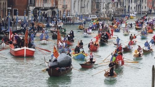 Detalj sa karnevala u Veneciji