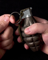 Nije prvi put da je bačena bomba na kuću Milisavljevića.