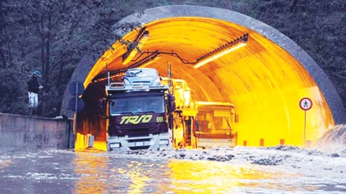 Tuneli su  potpuno  poplavljeni