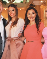 Slavlje su uveličale Cecine kolege,  kao i Anastasijini i Veljkovi  prijatelji