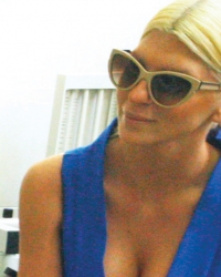 Prazan džep, čist obraz: Jelena  Karleuša