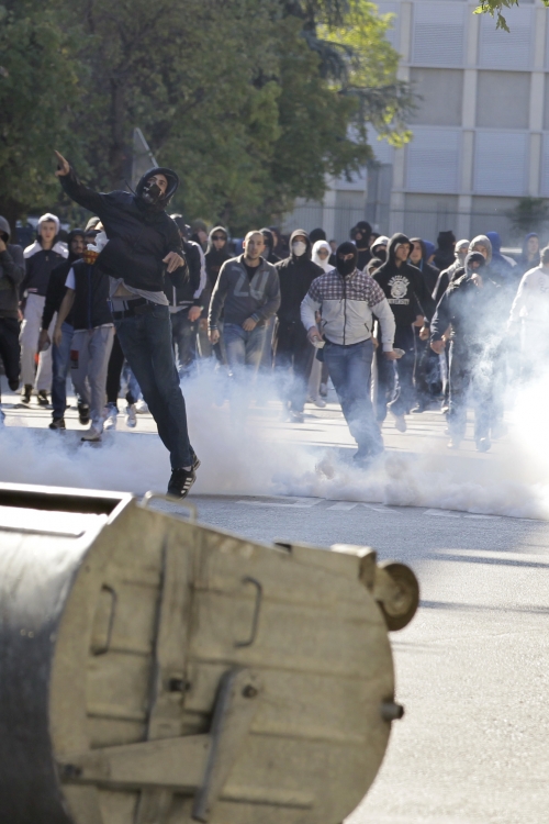 Žestoki sukobi na ulicama Podgorice