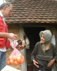 Pomoć starima koji žive sami mnogo znači