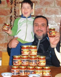 „Cepoguzac“ ljući od čili sosa!