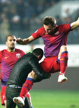 Njegova borbenost bi dobro došla  poslednjoj liniji Partizana: Novak Martinović