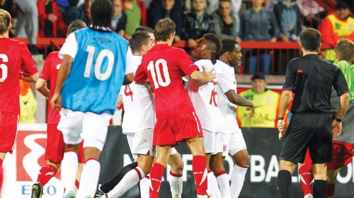 Englezi priželjkuju drakonsku kaznu za srpski fudbal, a mi pomilovanje