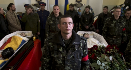 Vojnici obe strane na istoj sahrani