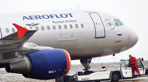 Najtraženiji  čovek na svetu: Snouden  pobegao avionom  „Aeroflota“