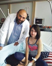 Anita sa doktorom u bolnici u Austriji