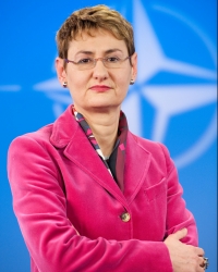 Oana Lugescu