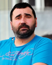 Nepristojan: Miki Đuričić