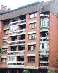 Zgrada u kojoj  živi A. J. (5)
