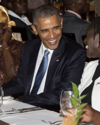 Barak Obama polubaka Mama Sara i polusestra Auma Obama