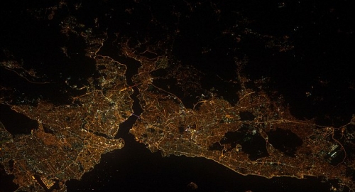 Istanbul, sa Bosforom koji razdvaja grad na dva dela