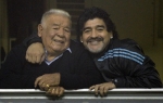 Dijego Maradona s ocem