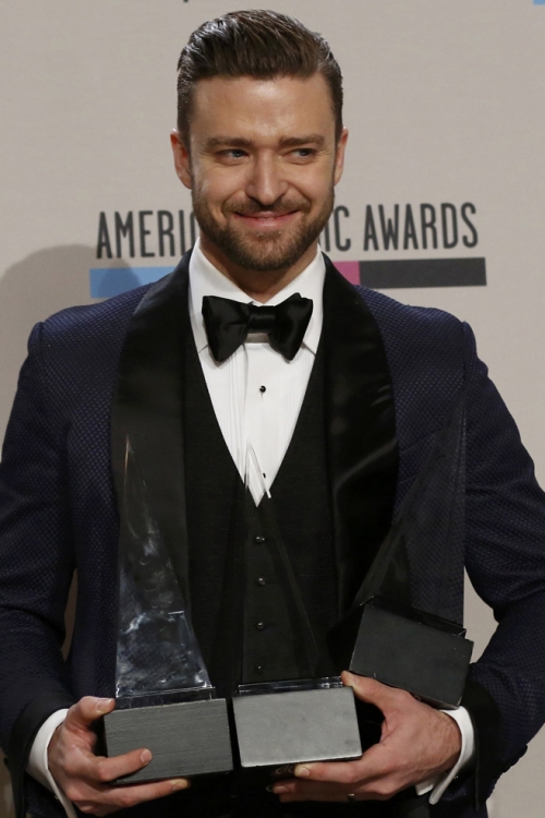 Američke muzičke nagrade 2013