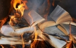 Knjige u plamenu | Foto: Profimedia