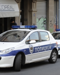 policija policajci hapšenje