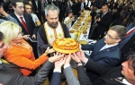 Slavski kolač  okretali članovi   stranačkog vrha