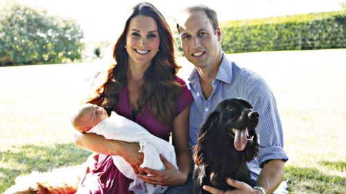 Srećna porodica,  Kejt, Džordž,  Vilijam  i pas Lupo!