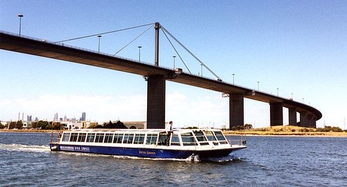 Most Vestgejt sa koga je bačena Darsi