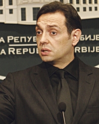 Vulin smiruje  situaciju