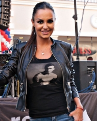 Vodila  program: Marija Lazić