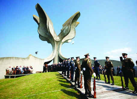 spomenik jasenovac