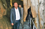 U jeku kampanje Zoran  Babić je u Majdanpeku otvorio i renoviranu pećinu