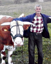 Ne može da  prežali što ih više  nema: Đurđe sa Jablanom i Golubom