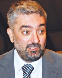 Dušan Petrović