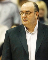Veruje u pobedu:  Vujošević
