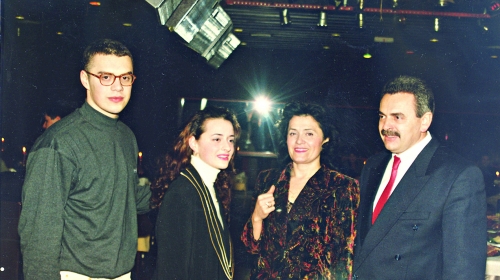 Novak Stevanić sa porodicom