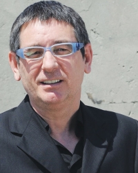 Provodadžija: Lepi Mića