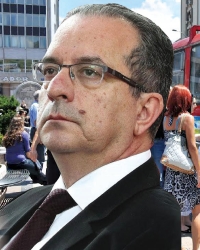 Gradonačelnik Niša  nameštao  tender za prevoz?!