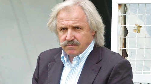 Tvrdi da pojačanja  ne garantuju titulu:  Dragoslav Stepanović