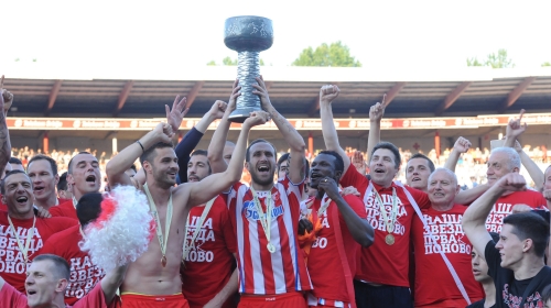 Osvojili titulu, ali ostaju bez nade  da mogu do Lige  šampiona:  Fudbaleri Zvezde
